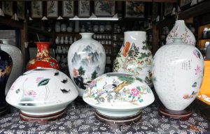 Gửi hàng gốm sứ đi Nhật tiết kiệm chi phí