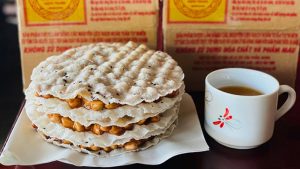 Gửi kẹo cu đơ Hà Tĩnh đi Nhật Bản
