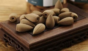 Gửi nụ trầm hương đi Nhật Bản uy tín giá siêu tiết kiệm
