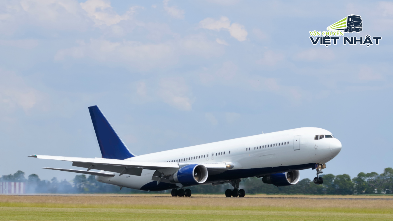 Từ Tokyo Đến Thế Giới: 2025 Nhật Bản Đang Tái Thiết Mạng Lưới Cargo Như Thế Nào?