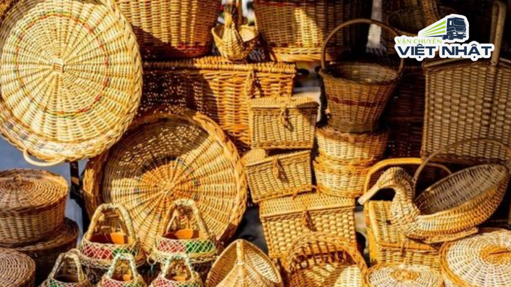 Vận chuyển tranh, đồ thủ công mỹ nghệ giữa Việt – Nhật