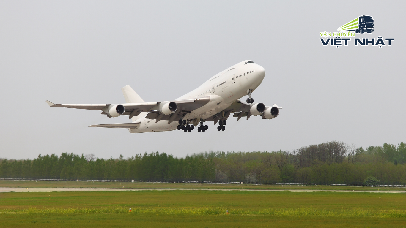 Logistics Hàng Không Nhật Bản: Bí Quyết Giữ Vị Thế Top Đầu Châu Á