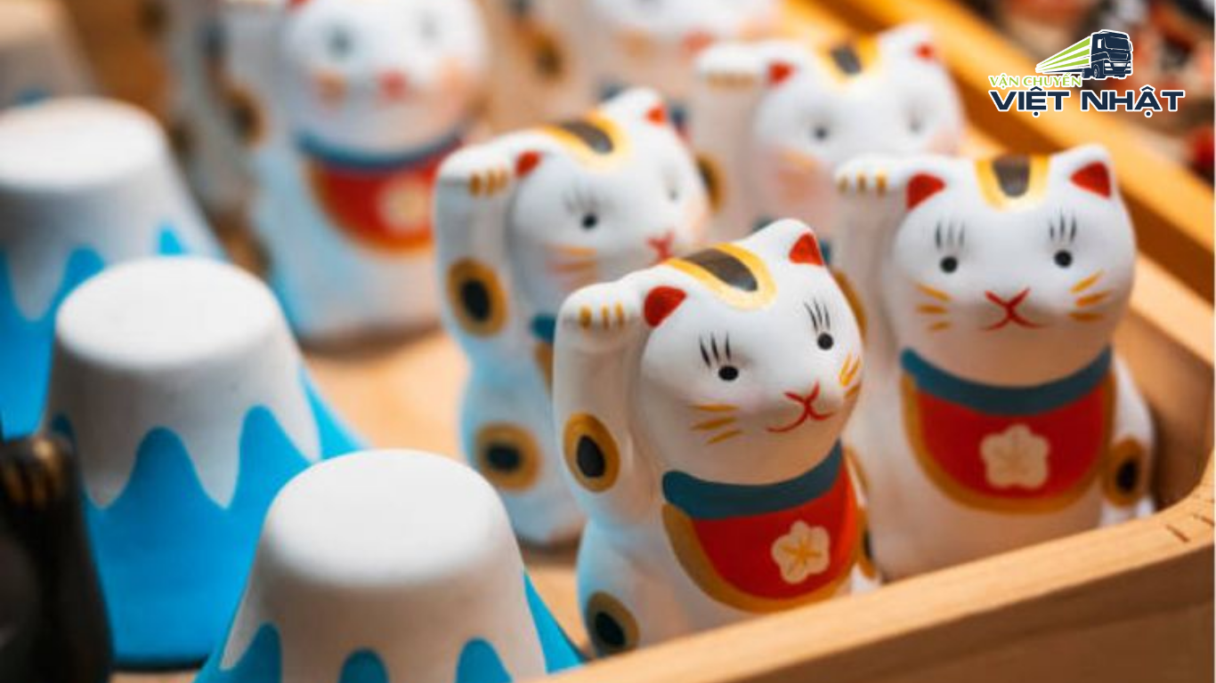 Quà lưu niệm nên mua ở Việt Nam để tặng bạn Nhật Quà lưu niệm nên mua ở Việt Nam để tặng bạn Nhật