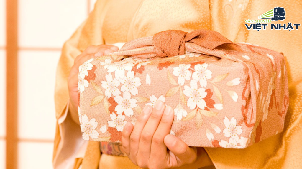 Văn hoá tặng quà ở Nhật – nên tặng gì, kiêng kỵ gì?