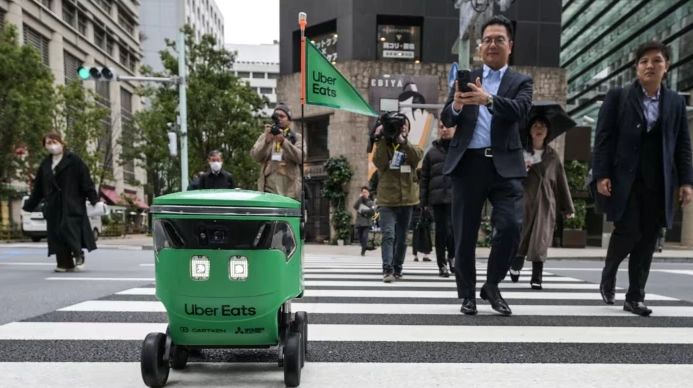 CHIẾN LƯỢC ROBOT HÓA NGÀNH LOGISTICS NHẬT BẢN