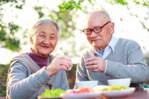 Hé Lộ 5 Bí Quyết Sống Thọ Của Người Nhật 
