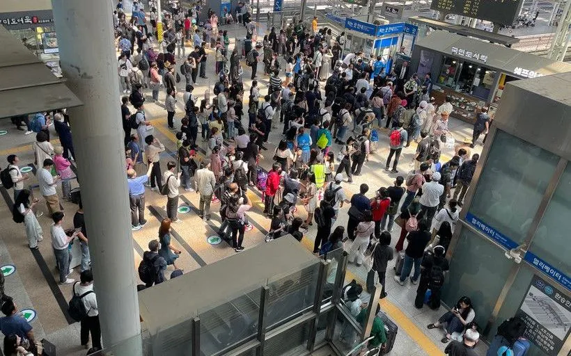 Nhật Bản xem xét áp ngưỡng giới hạn số lượng lao động nước ngoài