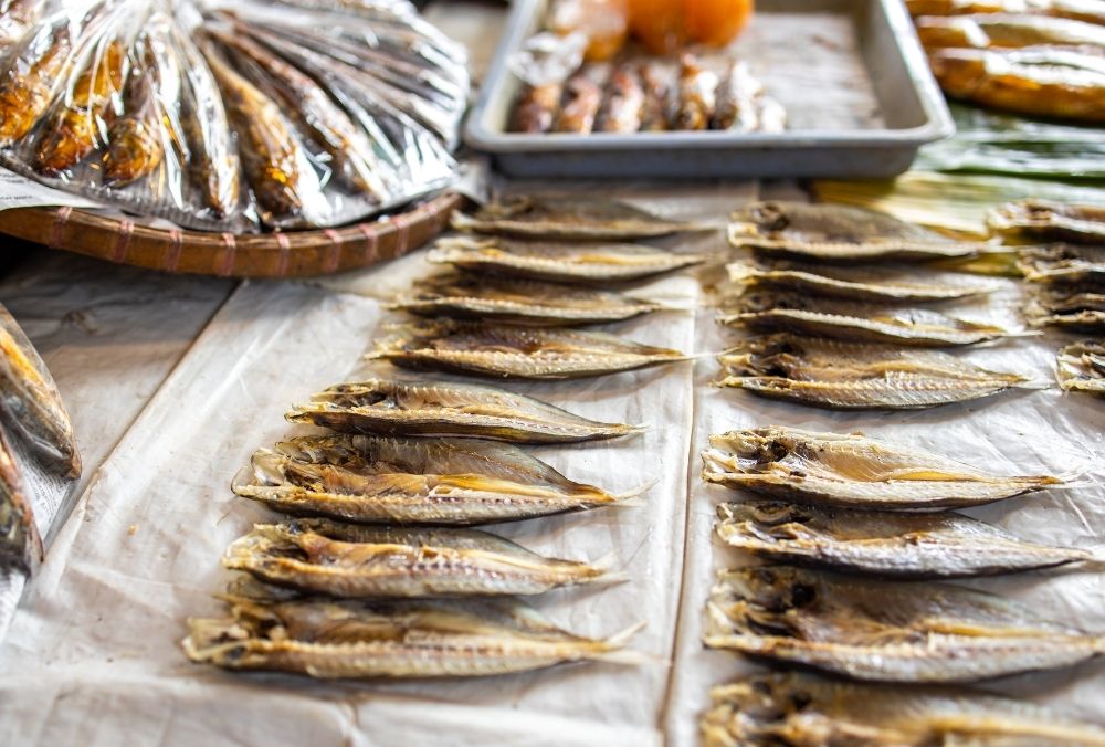 Gửi khô cá từ Nha Trang qua Nhật Bản: Quy định, cách đóng gói và kinh nghiệm cần biết