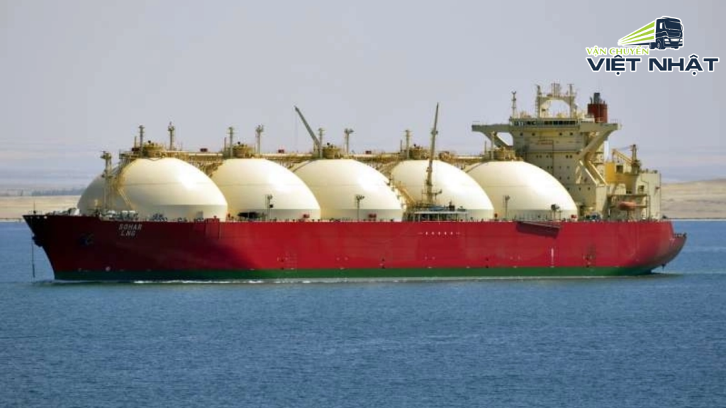 Tàu Nhật Bản đầu tiên đi qua Hormuz từ khi chiến sự bùng phát