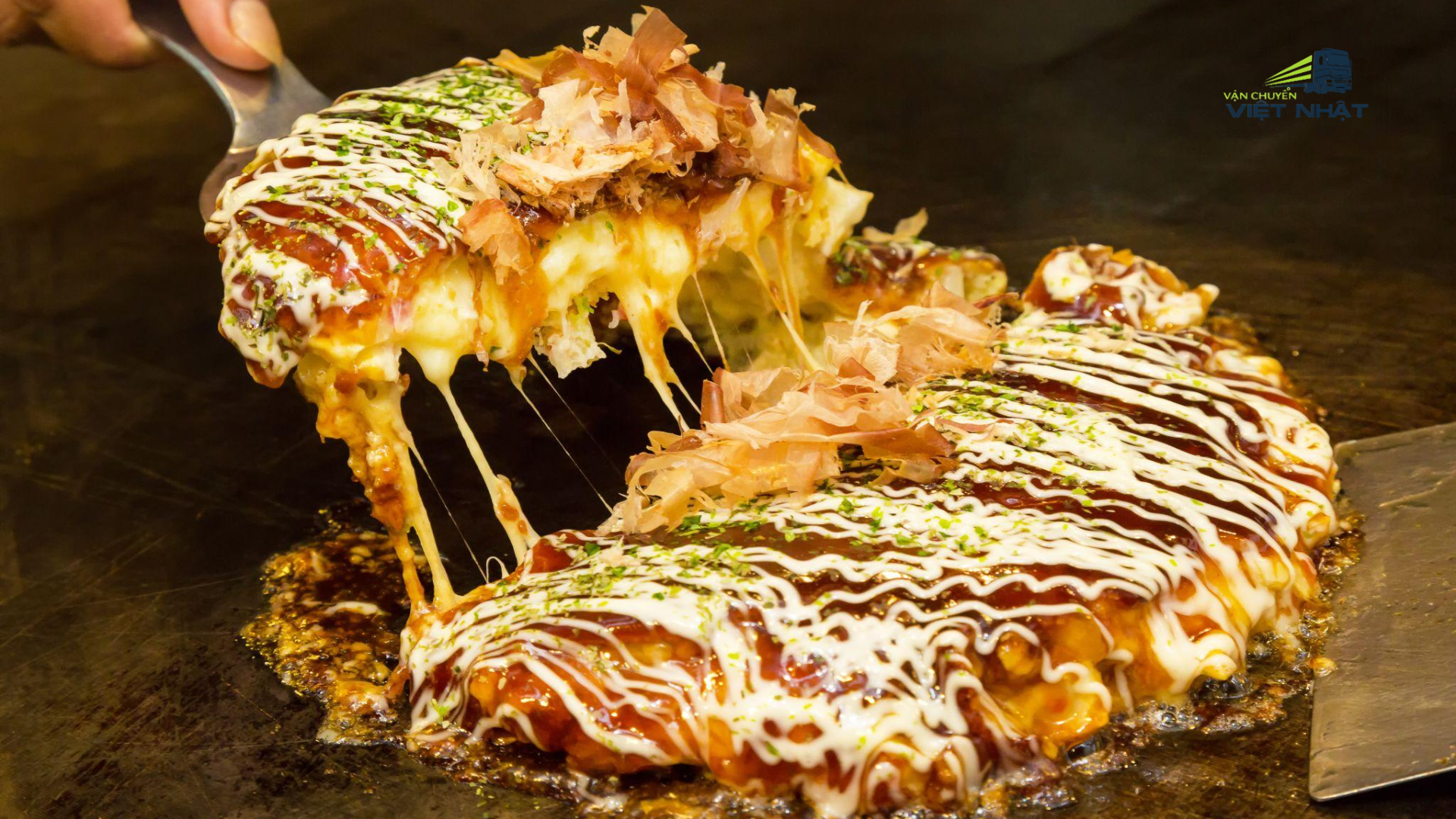 Okonomiyaki – “Bánh Xèo” Nhật Bản Có Gì Đặc Biệt?